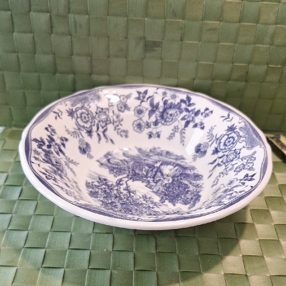 Ceramica Quadrifoglio Vegtable Serving Blue & White Toile Bowl